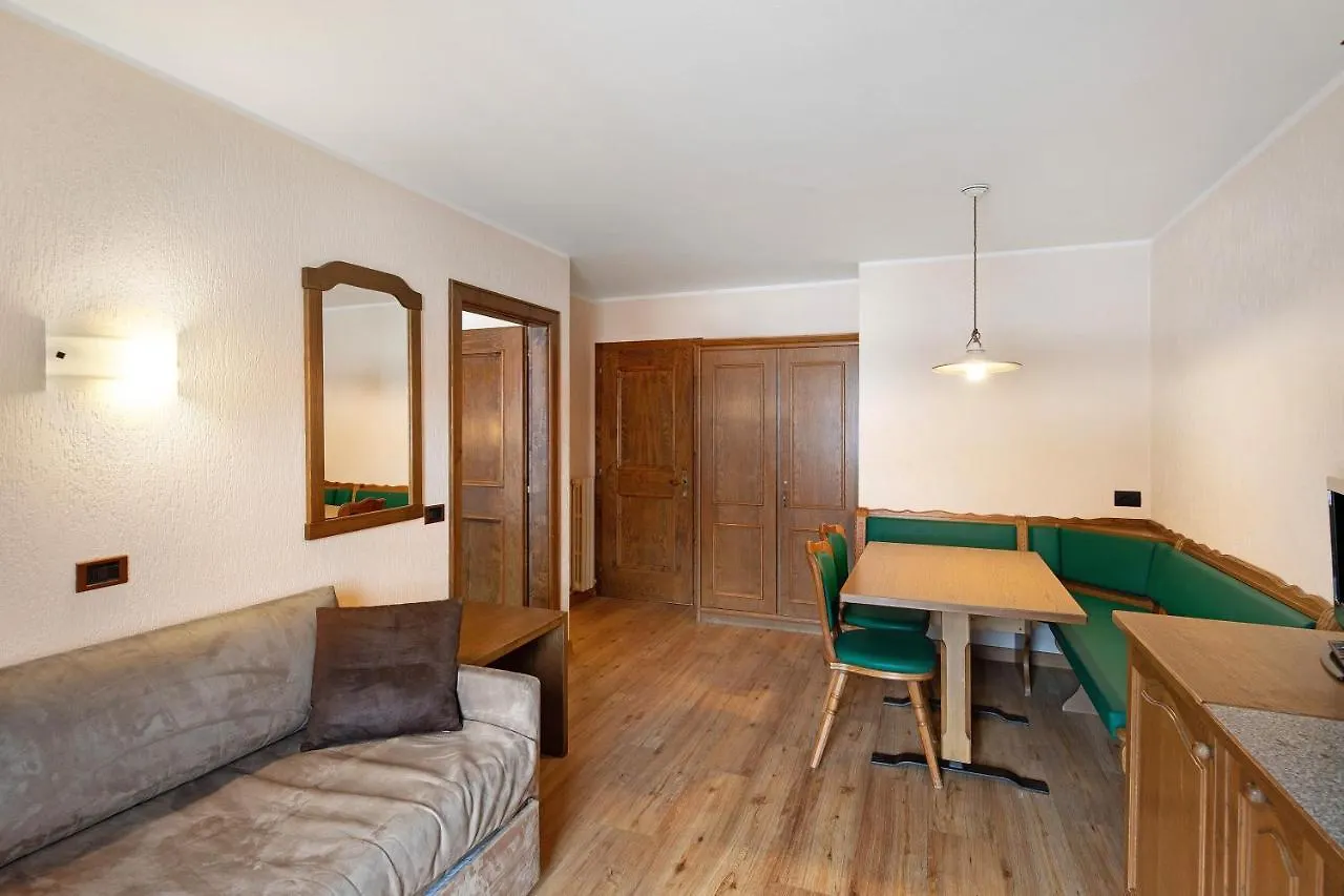 Casa San Marco N 7 Apartment Livigno Italy